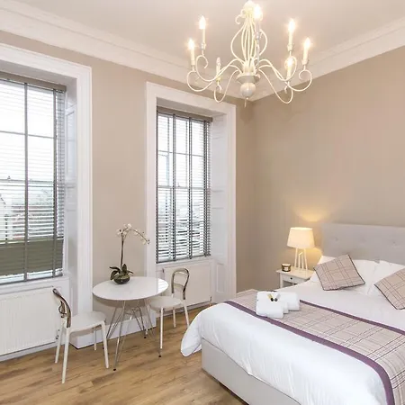 Number 1 Park Apartment Bristol